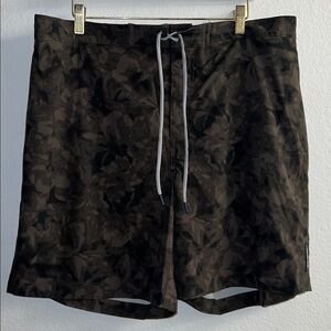 New Michael Kors Fatigue Camouflage Board Shorts Size L